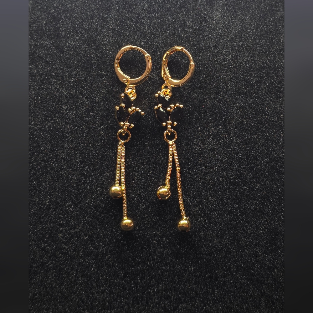 Elegant Gold Dangle Earrings